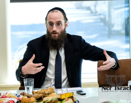 Lunch and Learn in Pikesville During Aseres Yimei Teshuva